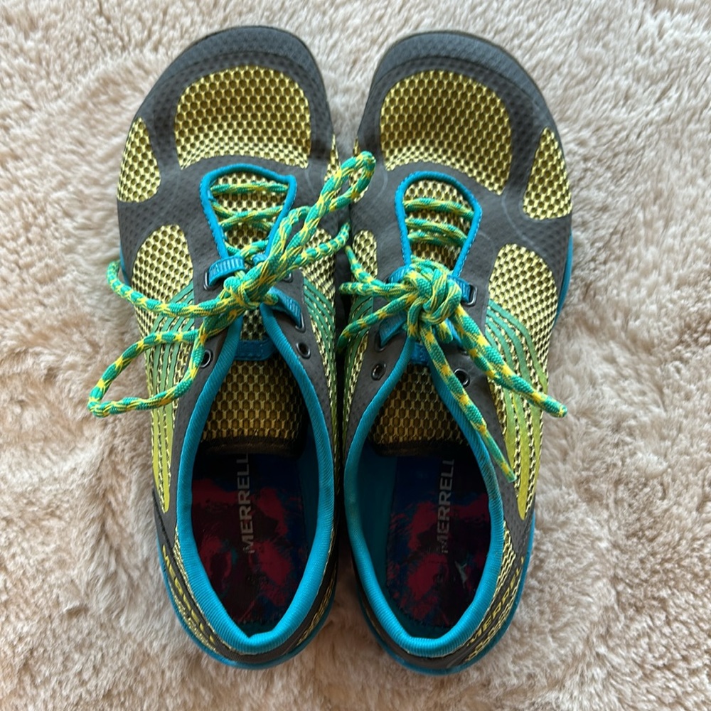 Merrell performance shoes - Picture 3 of 5